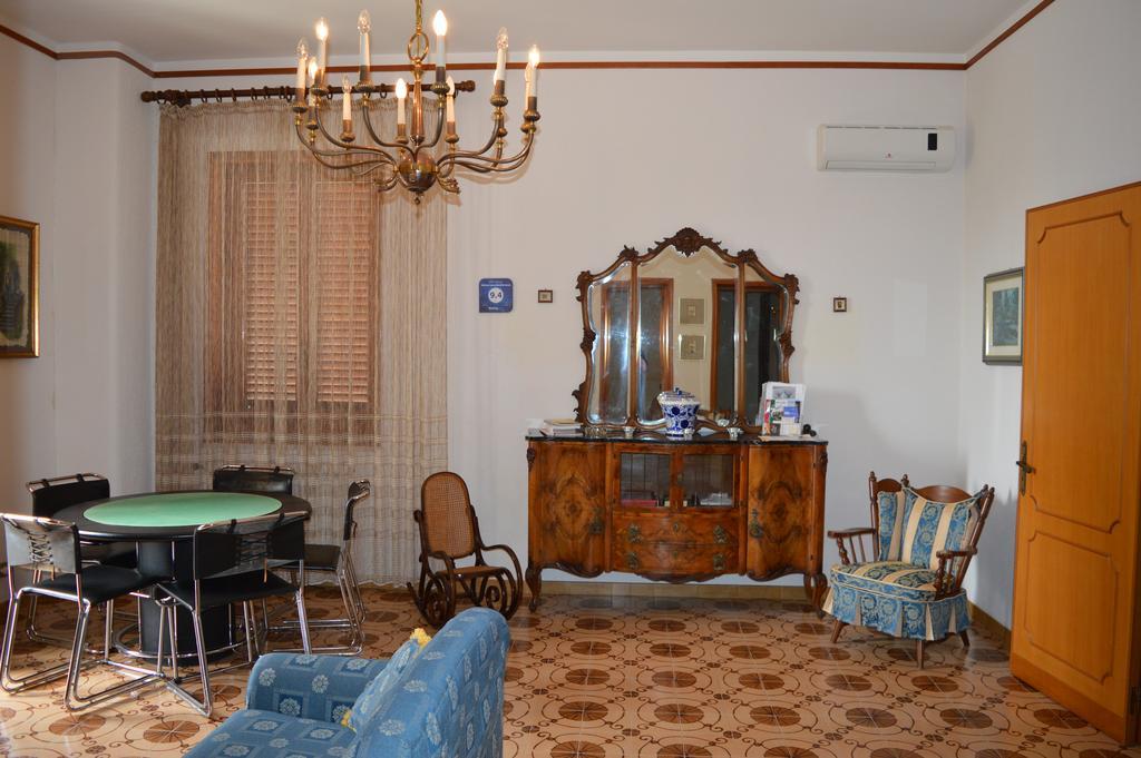 Holiday Home Mediterraneo Марсала Экстерьер фото