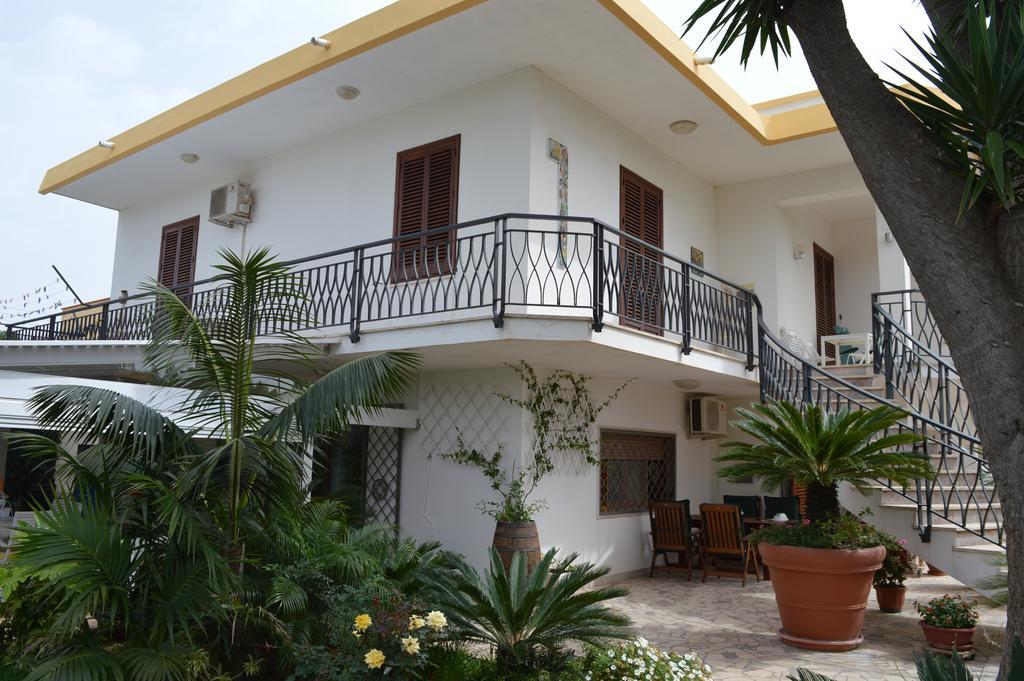 Holiday Home Mediterraneo Марсала Экстерьер фото